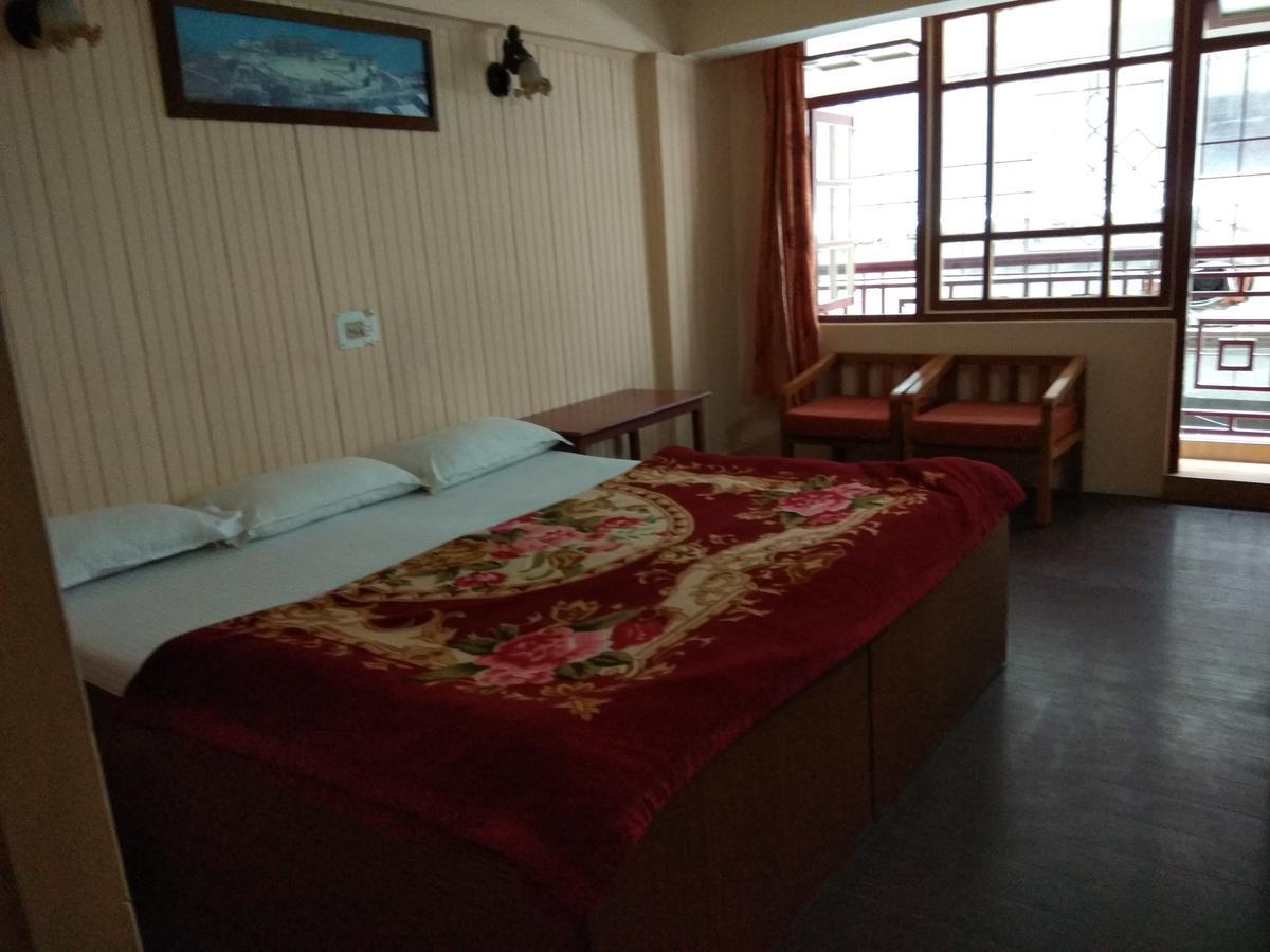 Hotel Mansarovar 다르질링 외부 사진